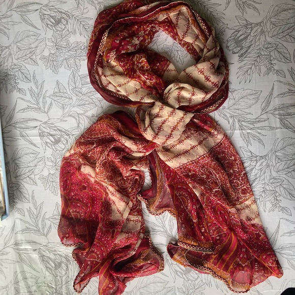 Other - Beautiful chiffon lace up Dupatta / stole